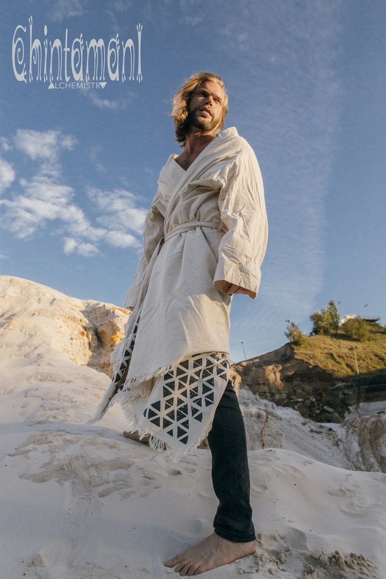 Triangle Mantle Kimono