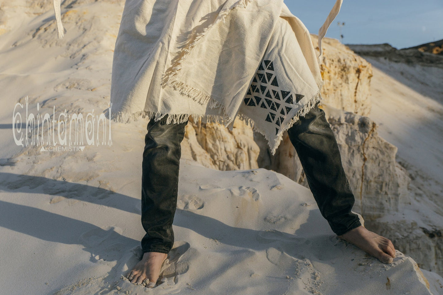Triangle Mantle Kimono