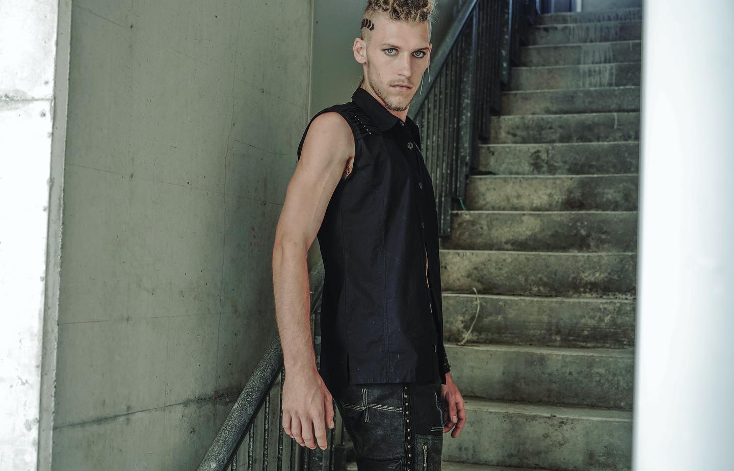 Razor Shirt