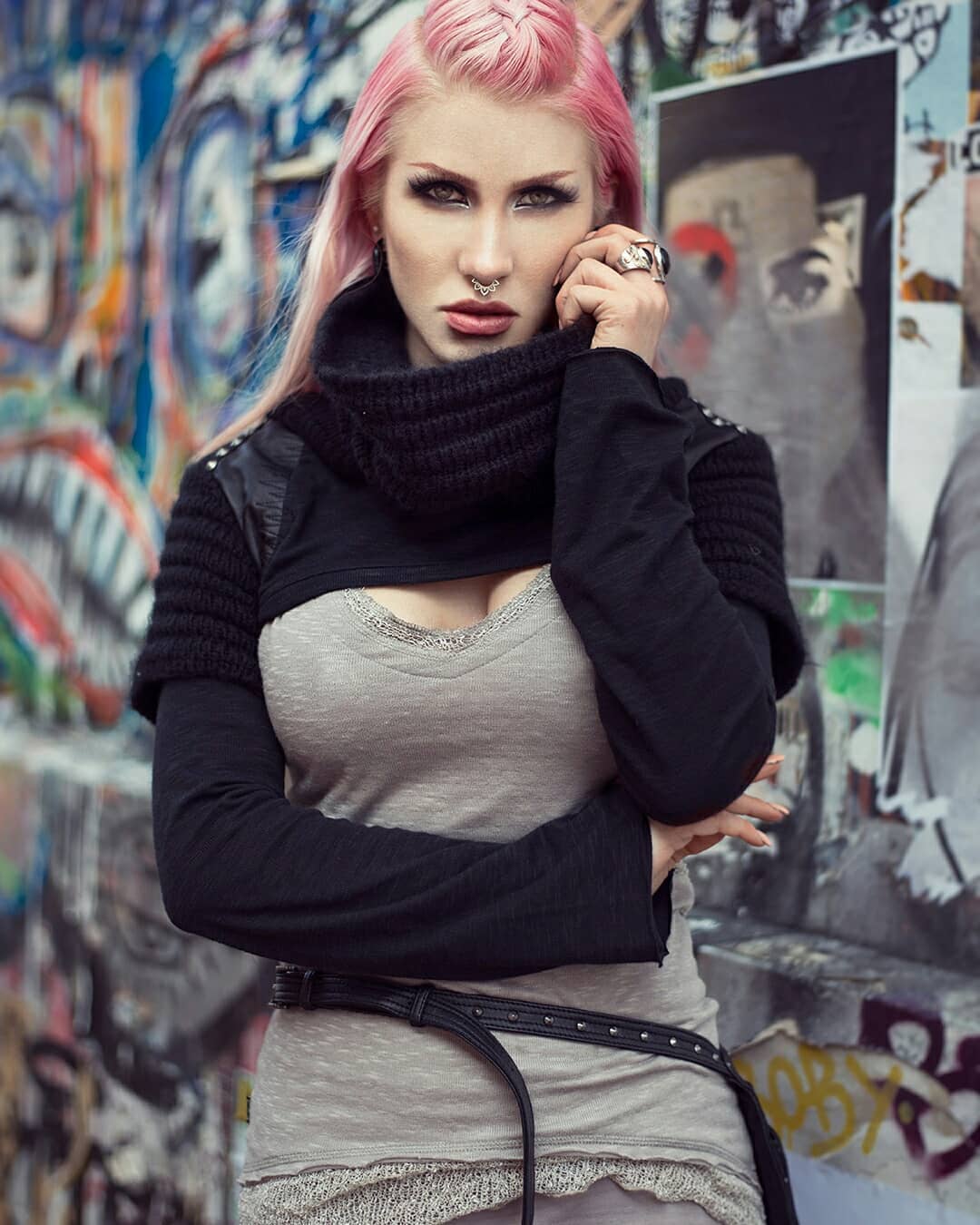 Armadillo Vmix Crop by Psylo