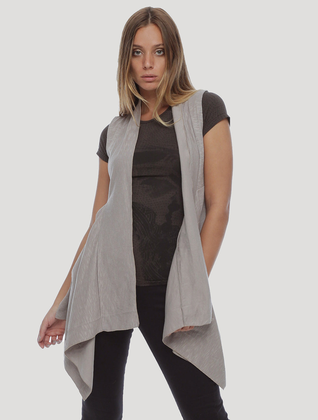 Asli Vest by Psylo