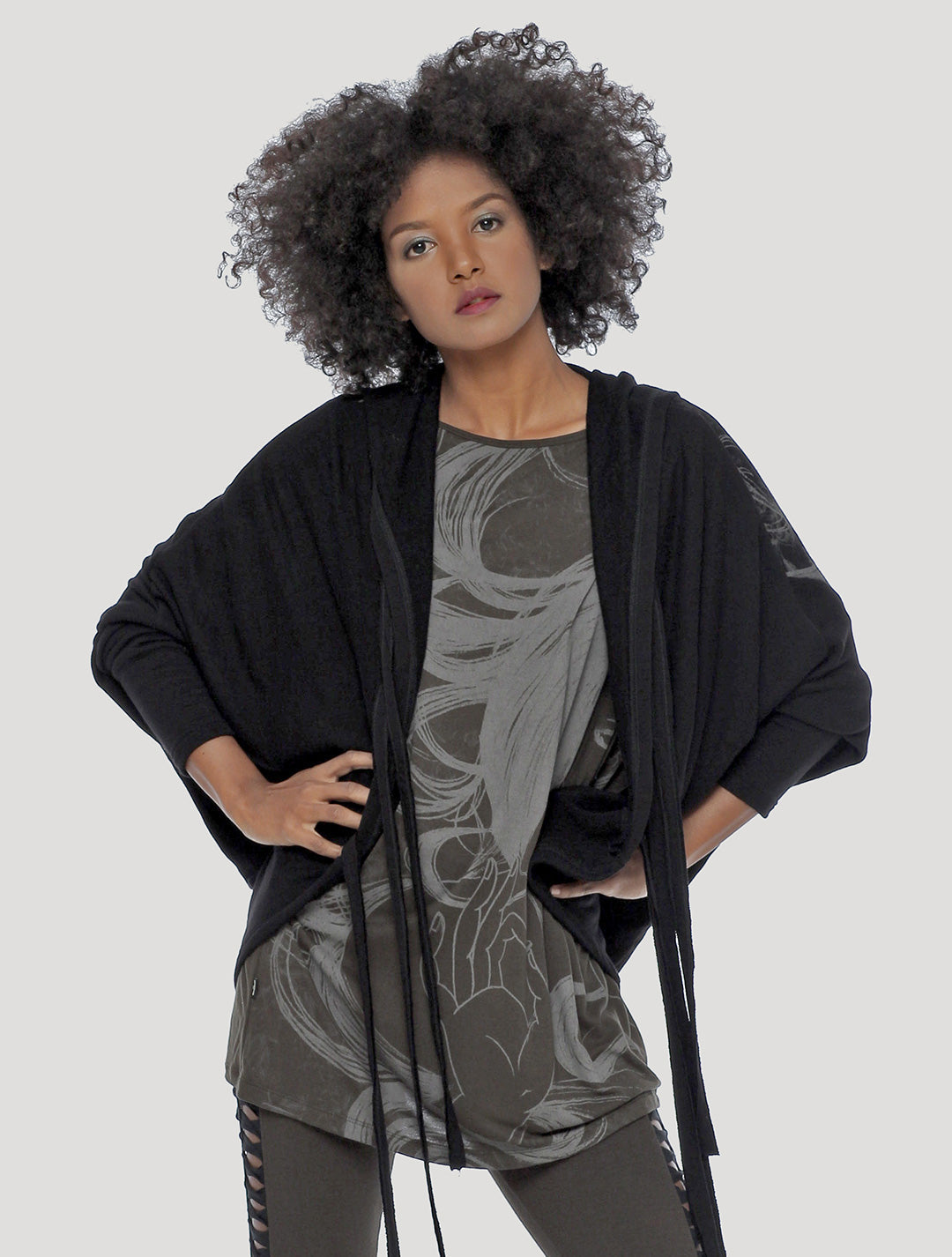 Geisha Unisex Kaftan by Psylo
