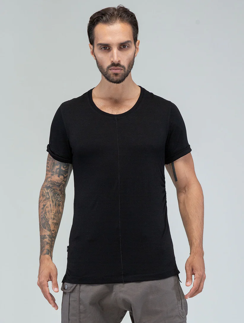 Iggy Tee by Psylo