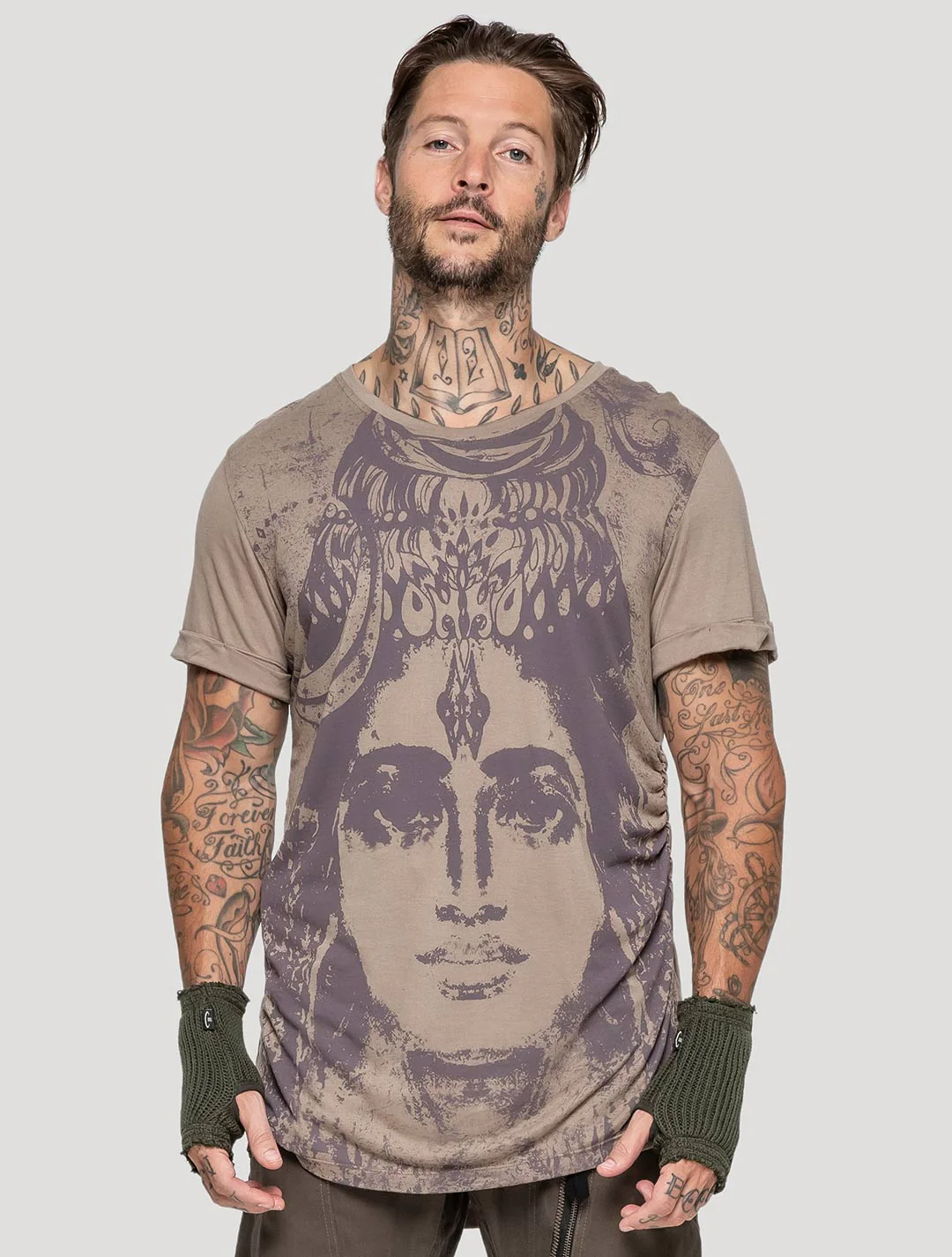 Maha Tee by Psylo