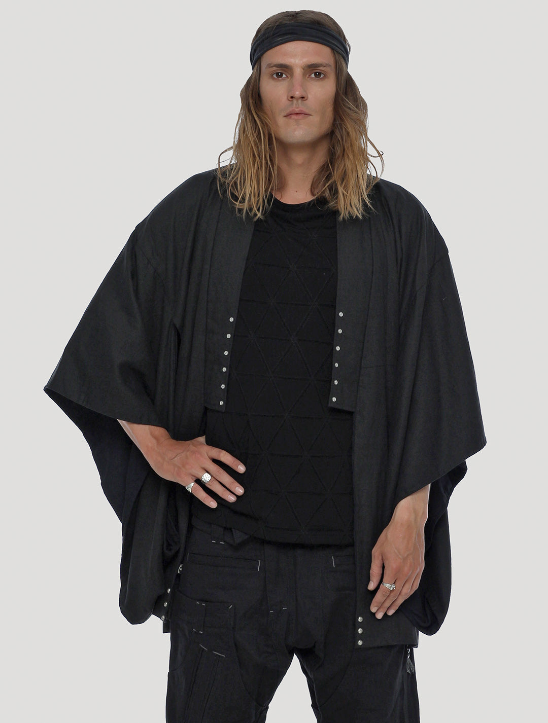 Onomik Unisex Kimono by Psylo