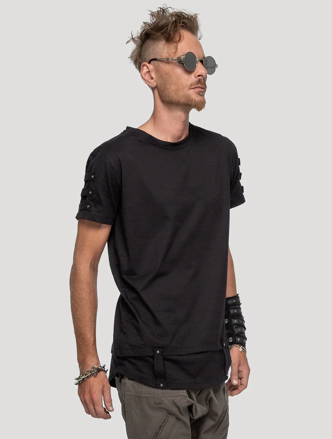 Slashed T-shirt by Psylo