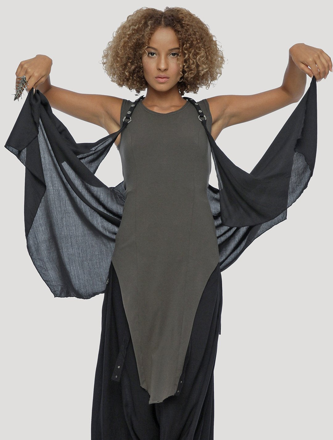 Sigyl Kaftan by Psylo