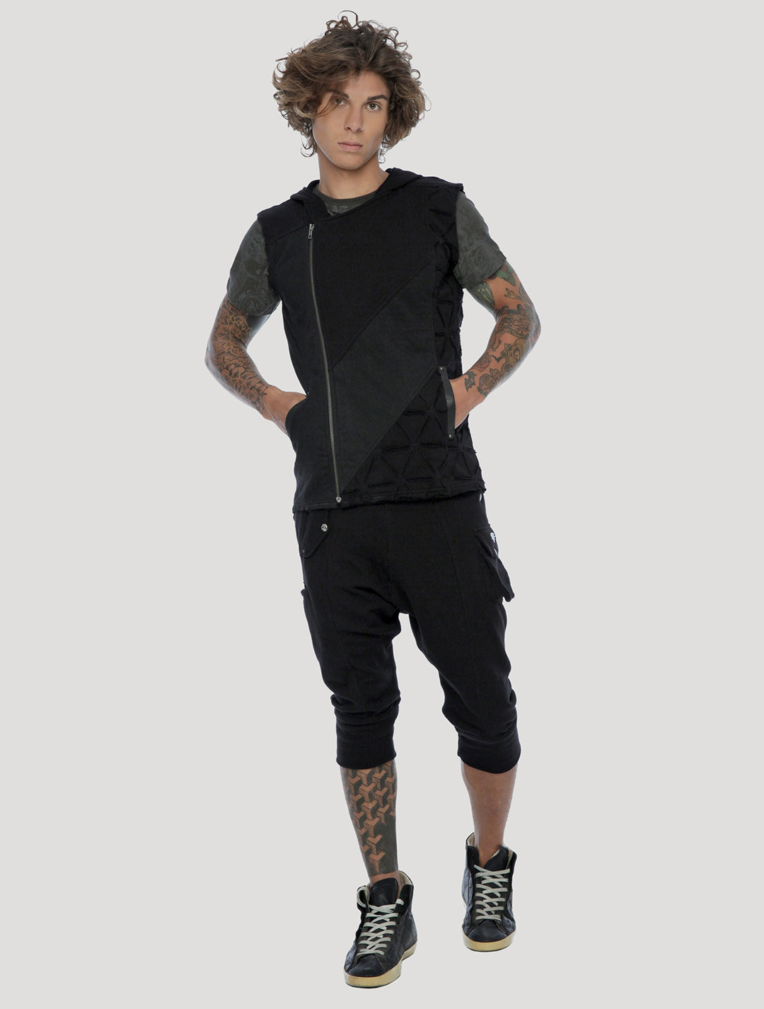 Shinobi Hoodie Vest by Psylo