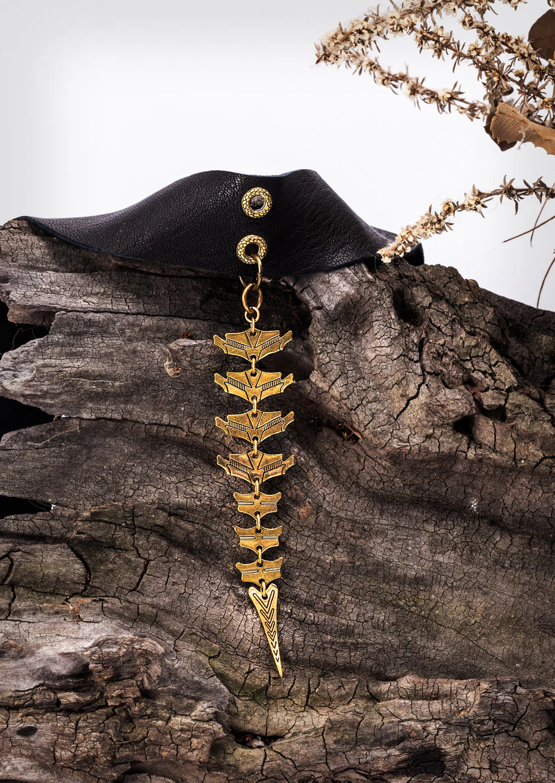 Spine Chocker