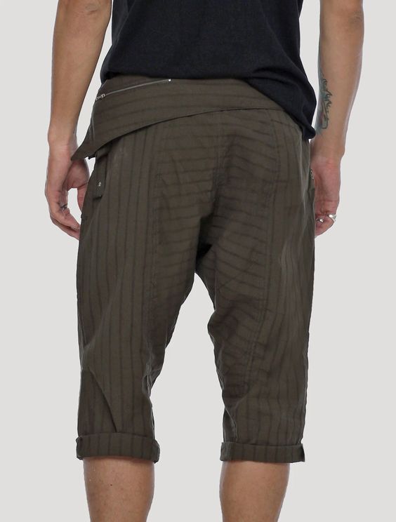 Mogul Shorts by Psylo