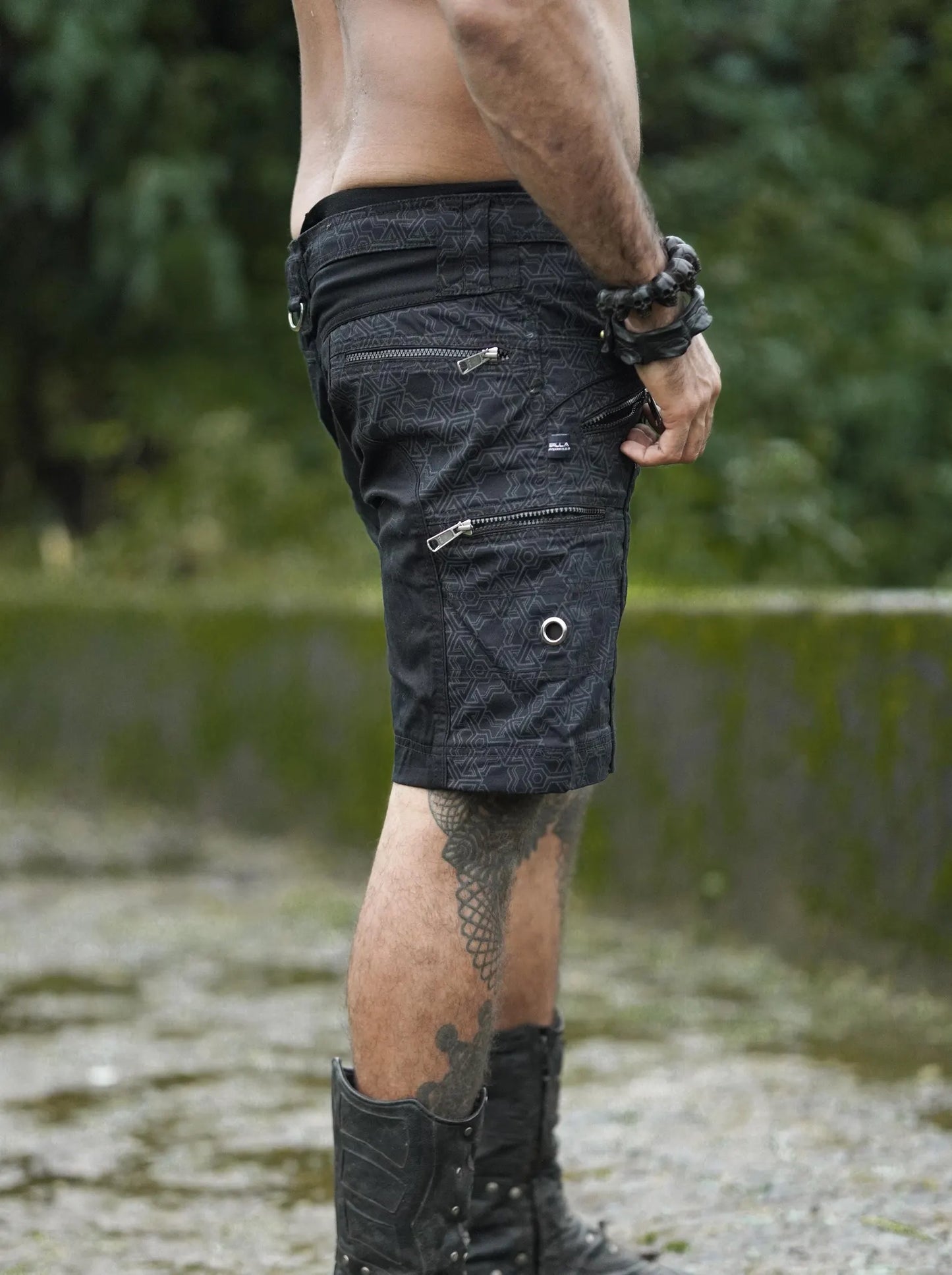 Upknee Shorts