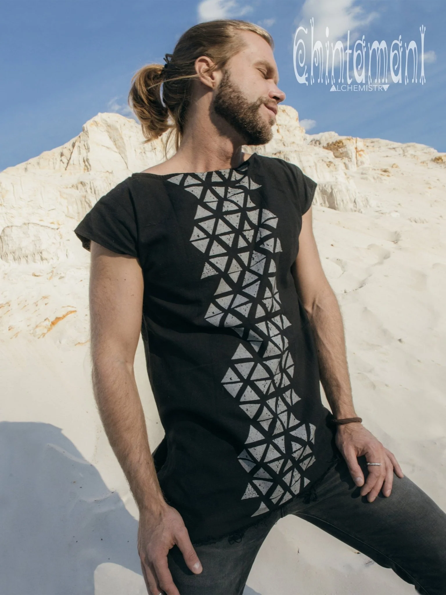 Atua Triangle Tshirt