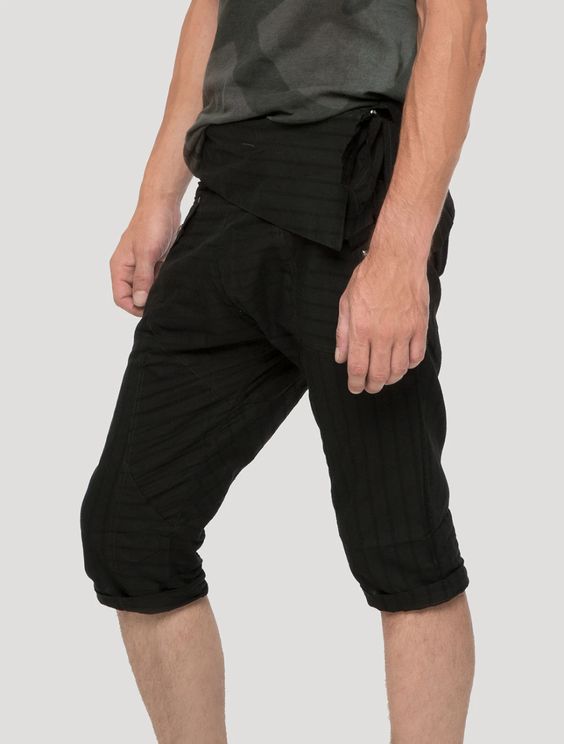 Mogul Shorts by Psylo
